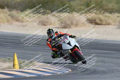 media/Nov-16-2025-Race Pace (Sun) [[8c5fa54630]]/Non Verified Riders (1st 20 Minutes)/2-Turn 10 (1010am)/